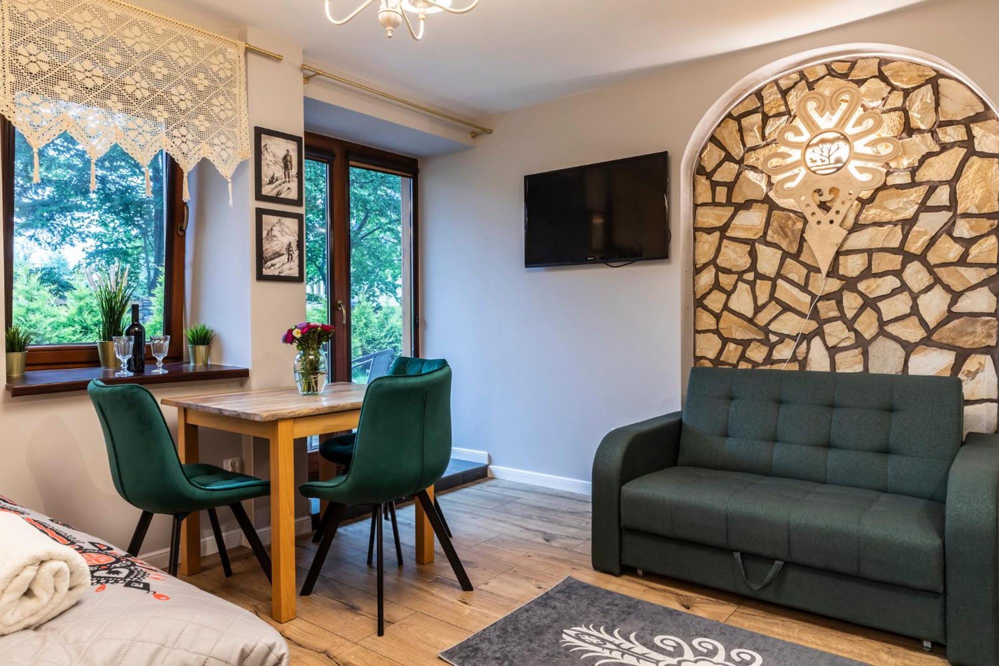Udanypobyt Apartamenty Przy Dolinach C I D Koscielisko Exterior photo