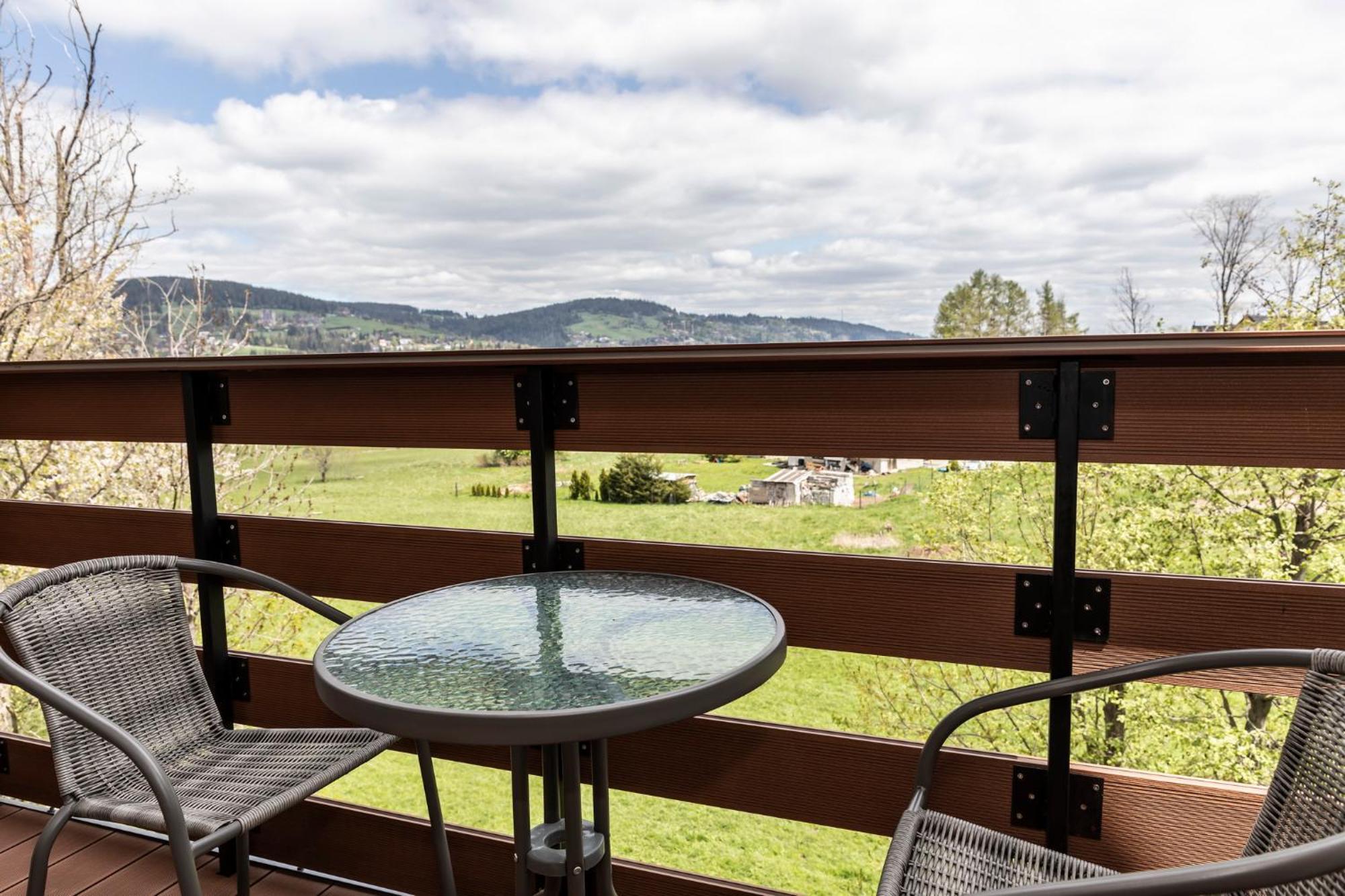 Udanypobyt Apartamenty Przy Dolinach C I D Koscielisko Exterior photo