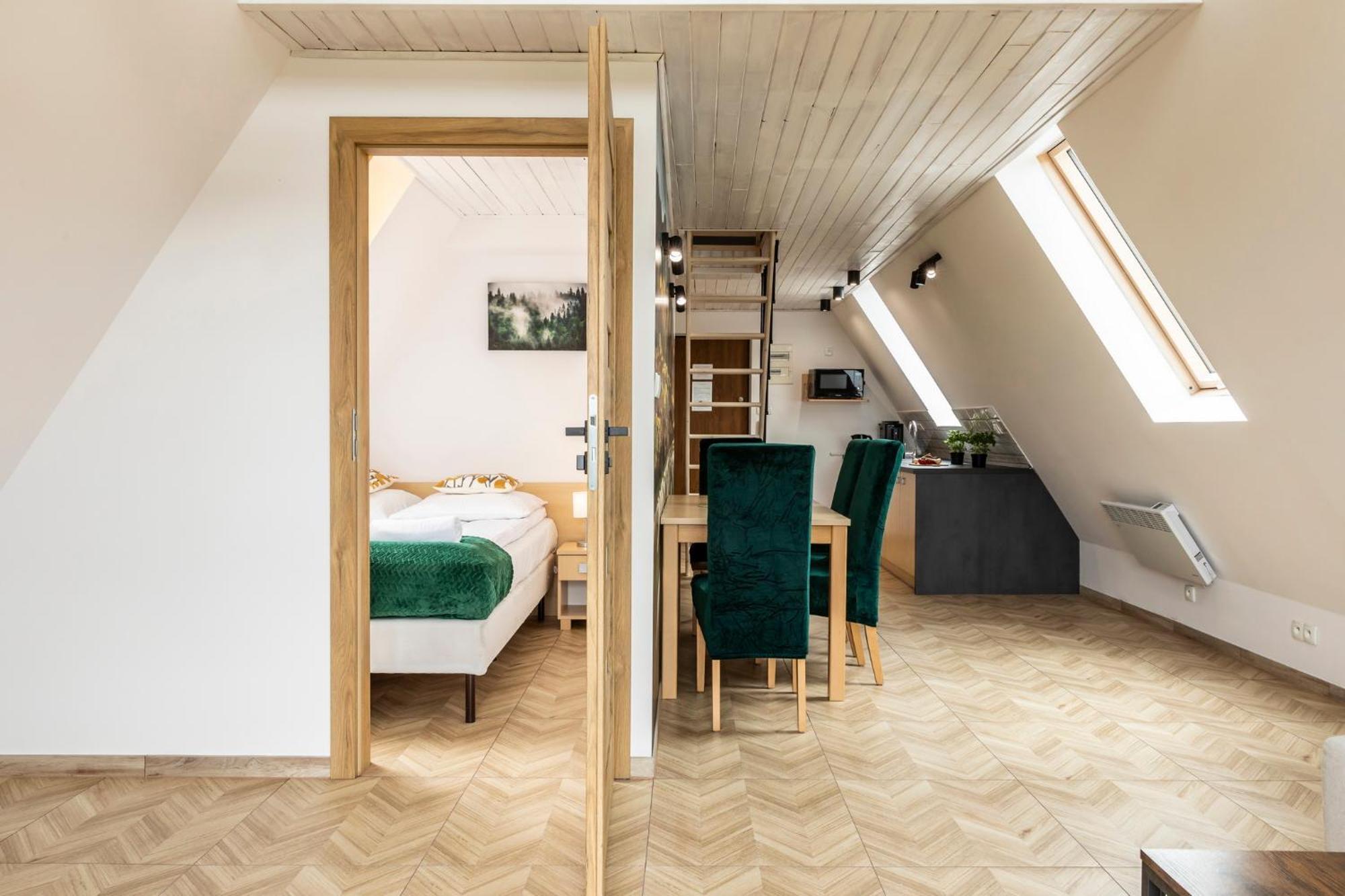 Udanypobyt Apartamenty Przy Dolinach C I D Koscielisko Exterior photo
